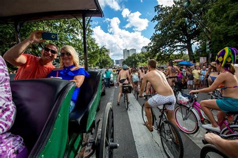 milwaukee world naked bike ride|‘As Bare As You Dare’ World Naked Bike Ride Returning To。